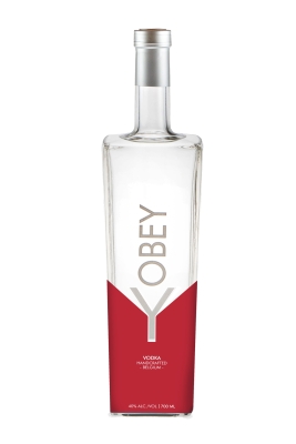 Der Obey Vodka ist ein handgefer...