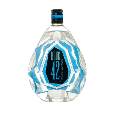 Mit dem Blue 42 Vodka bringt der...